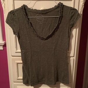 inc brand women’s round neck gray short sleeved shirt size small